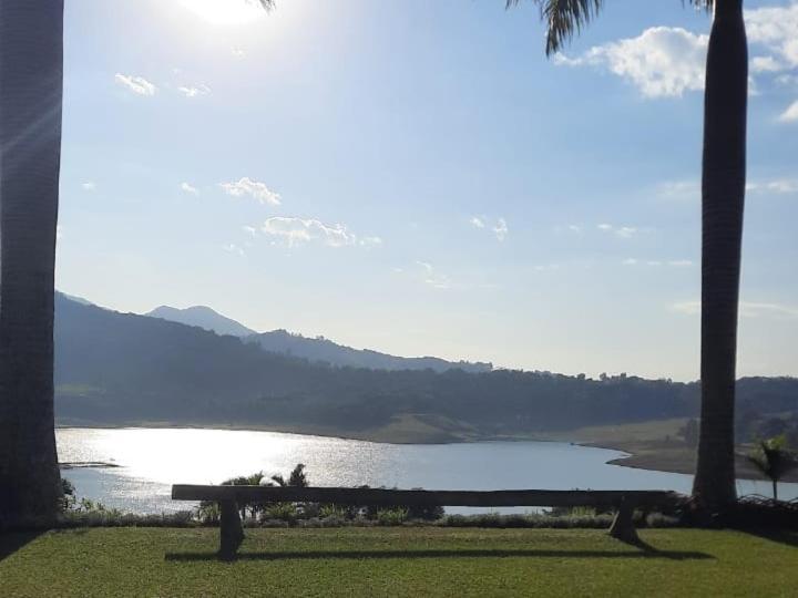 Chale Represa Recanto Varanda Do Sol Joanopolis Exterior photo